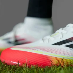 adidas F50 League FG MG Mid voetbalschoenen heren cloud white core black solar yellow