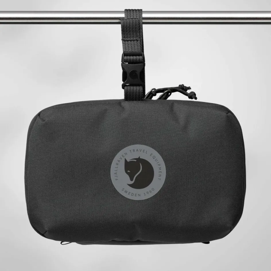 Fjällräven Färden Necessity toilettas coal black