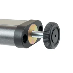 Novus In hoogte verstelbare schroefvoet voor tafelpoot