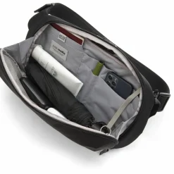 PacSafe V Urban Sling schoudertas black