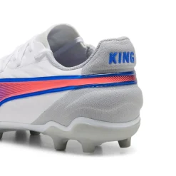 Online Puma KING MATCH FG AG voetbalschoenen junior white bluemazing flat light grey