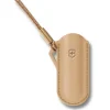 Victorinox lederen case wet sand