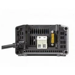 Victron Energy  Blue Smart IP22 12V/15A acculader met 1 uitgang