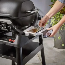 Sale Weber Q 1200N gasbarbecue black inclusief onderstel