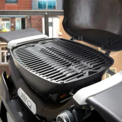 Sale Weber Q 1200N gasbarbecue black inclusief onderstel