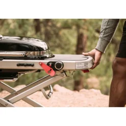 Outlet Weber Traveler gasbarbecue black