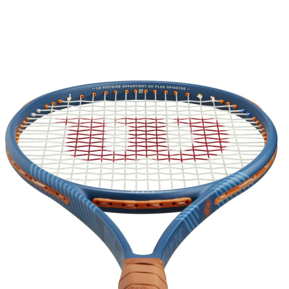 Discount Wilson Blade 98 V9 tennisracket 2024